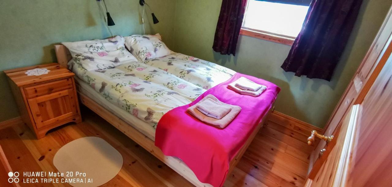 Iverhjelen Near Atlantic Road Lyngstad Eksteriør billede
